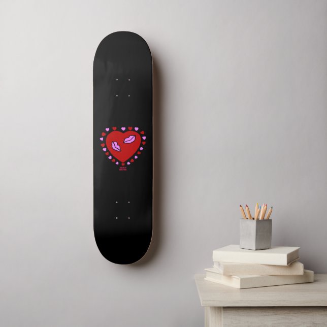 Lovely Heart Kisses Skateboard (Art mural)