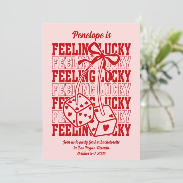 Lucky in Love Vegas Bachelorette Party Invitation (Debout devant)