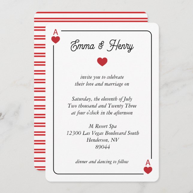 Lucky in Love Wedding Invitation (Devant / Derrière)