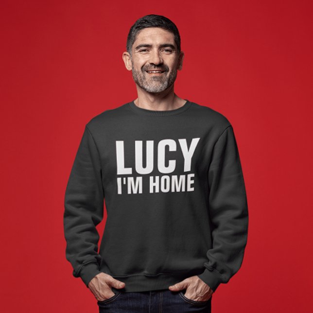 LUCY JE SUIS À LA MAISON, T-shirts Drôle Hommes (Créateur téléchargé)