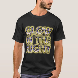 LUEUR DANS le T-shirt de NUIT