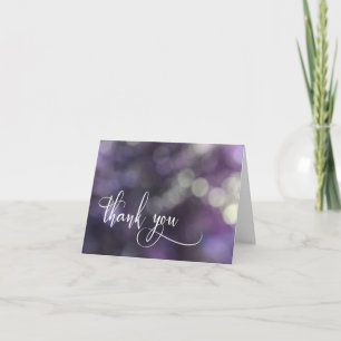 Lumière Bokeh Violet & Typographie 32 Merci