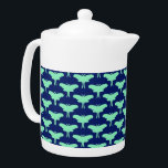 Luna Moth<br><div class="desc">Ce design d'inspiration nature est composé de silhouettes de luna couleur menthe sur un arrière - plan bleu.</div>