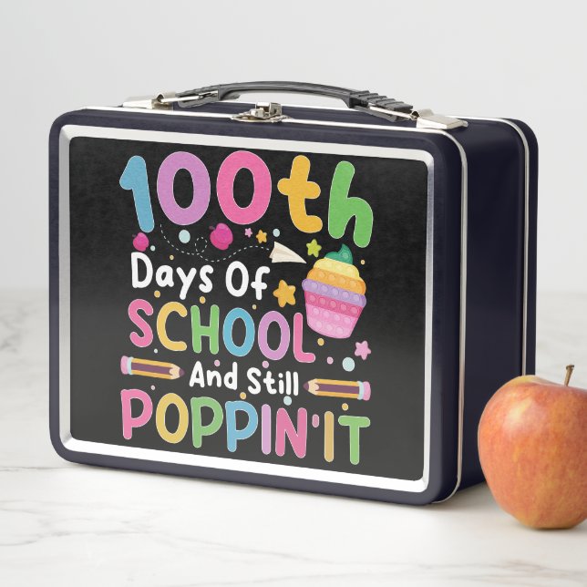 Lunch Box 100 jours d'école et fille toujours branchée  (En situation)