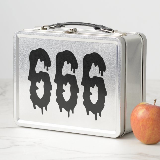 Lunch Box 666 Marque de la bête Satanique (En situation)