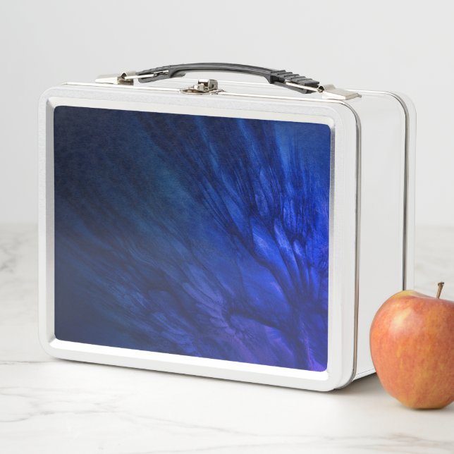 Lunch Box Ailes mystiques aux plumes bleu profond (En situation)