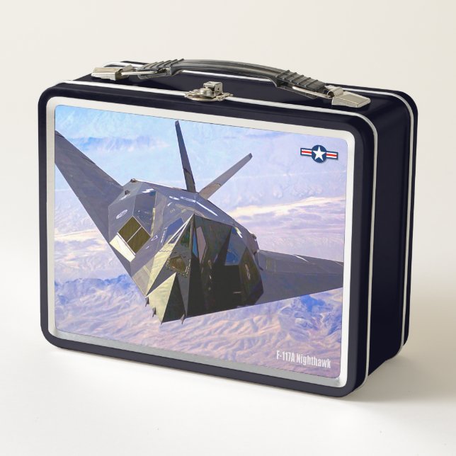 LUNCH BOX F-117 NIGHTHAWK (Devant)