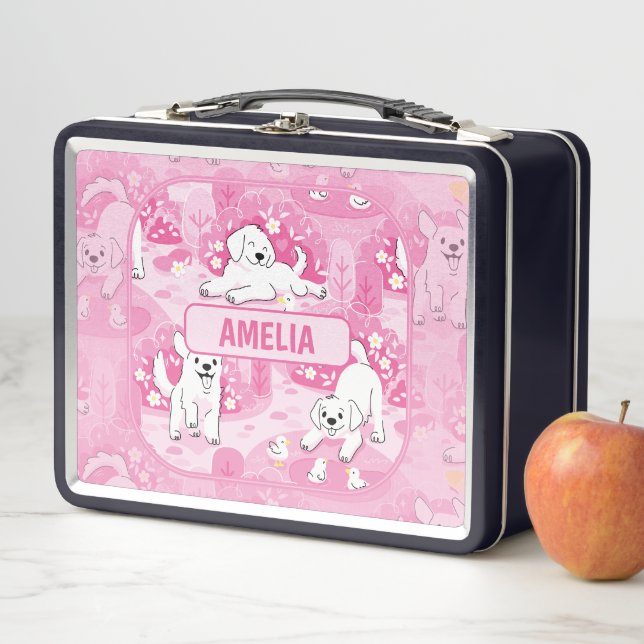 Lunch Box Golden Retriever Puppy in Pink Garden (En situation)