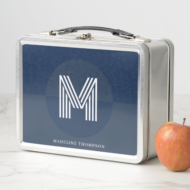 Lunch Box Monogramme moderne géométrique bleu marine élégant (En situation)