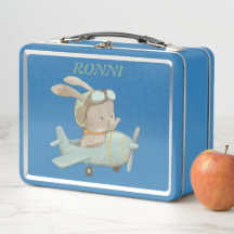 pilote de lapin militaire dans un casque