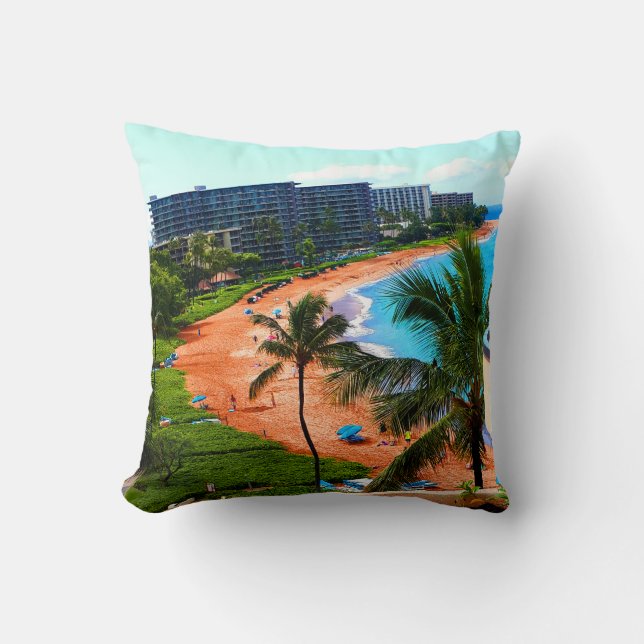 Lune de miel à Maui Coussin de plage personnalisé (Recto)