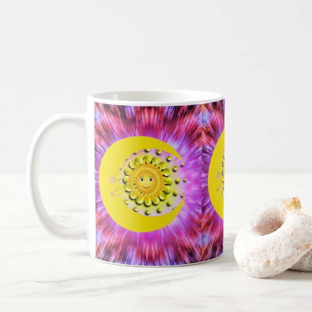 Lune de soleil jaune, mug roseâtre (Avec donut)
