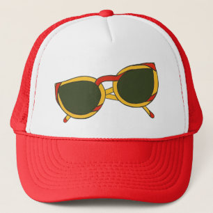 Lunettes de soleil en jaune et rouge sur Casquette