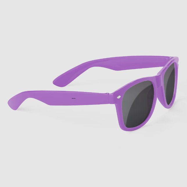 Lunettes de soleil violettes avec des verres noirs (Droite)