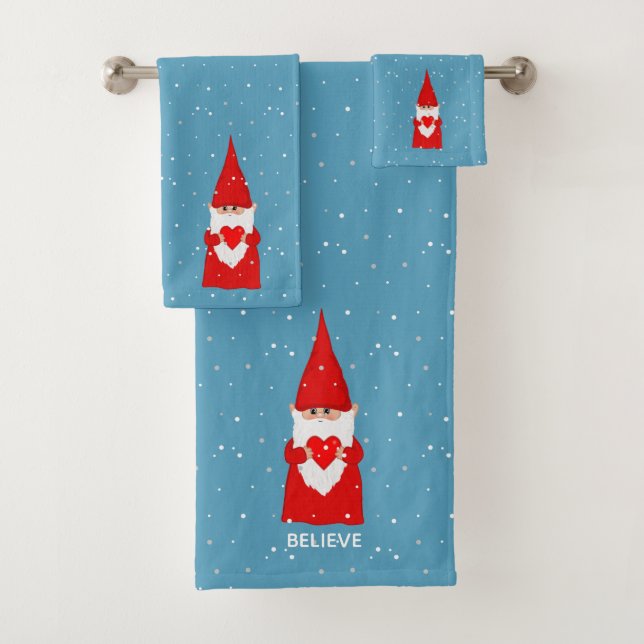 Lutin de Noël avec cœur sur bain bleu saphir (En situation)