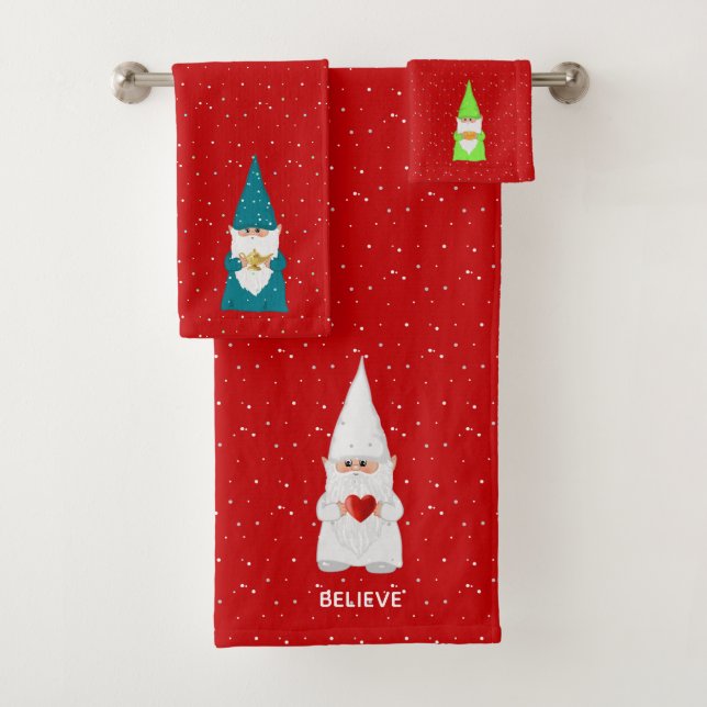 Lutin de Noël avec cœur sur fond rouge (En situation)