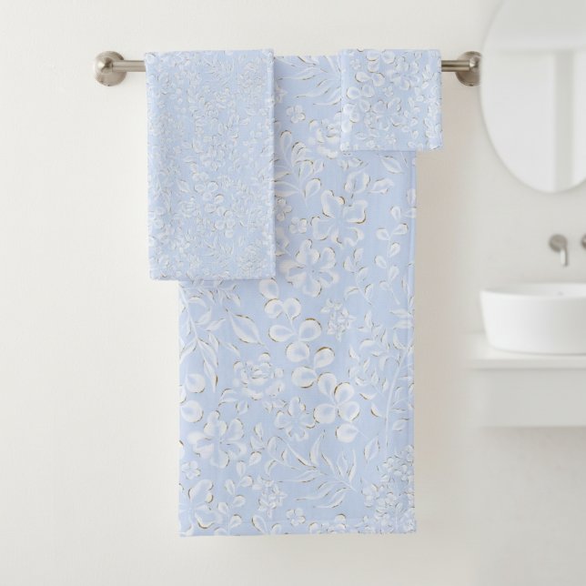  Luxury Light Blue Towel – Modern Elegance (Créateur téléchargé)