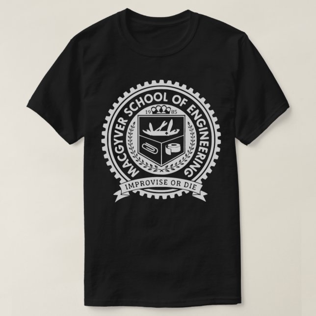 MacGyver School of Engineering  Essential T-Shirt (Design devant)