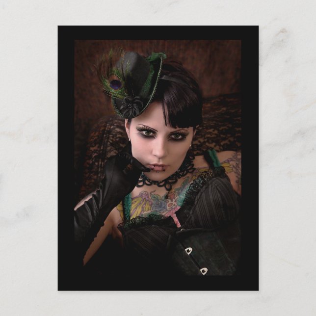 Mademoiselle Paon - Carte postale (Devant)