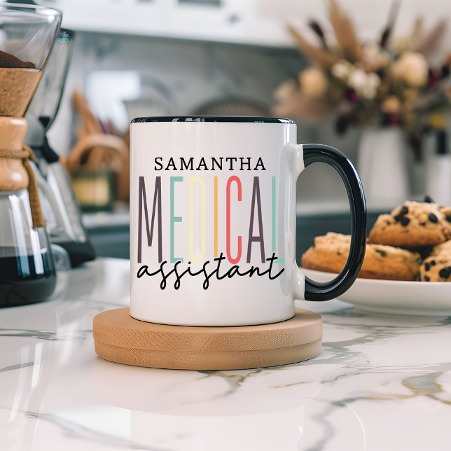 Magic Mug Personnalisé d'Assistant Médical avec Nom (custom name medical assistant, medical professional gift, medical assistant gift, healthcare mug)