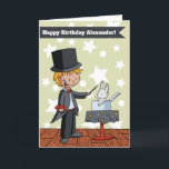 Magic Show Kids Personnalisé Bonne carte d'anniver<br><div class="desc">Carte d'anniversaire mignonne avec l'illustration d'un magicien et son lapin lapin dans le meilleur spectacle magique. Idéal pour les enfants de tout âge. Personnalisez le texte avec votre propre message et cliquez sur la personnaliser si nécessaire. Illustré et dessiné par Patricia Alvarez.</div>