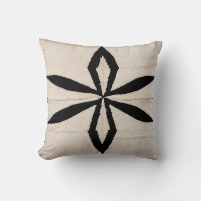 Magie marocaine : Noir et Blanc Kilim Coussin (Recto)