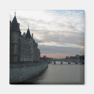 Magnet avec beau coucher de soleil à Paris