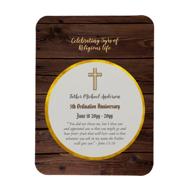 Magnet Flexible 5e anniversaire d'Ordination Prêtre Bois Or (Vertical)