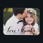 Magnet Flexible Amour et Merci | Black Calligraphy Photo Mariage<br><div class="desc">Fêtez votre amour et montrez de la gratitude avec notre mariage photo personnalisable merci aimant! Ce souvenir unique est parfait pour rappeler à vos proches votre journée spéciale tout en exprimant vos remerciements sincères d'une manière mémorable. Il dispose d'une couverture photo typographique moderne. Personnalisez en ajoutant votre photo et vos...</div>