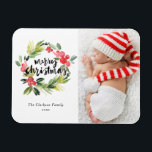 Magnet Flexible Aquarelle Holly Wreath Joyeux Noël Photo<br><div class="desc">Apportez une touche de joie de vacances à votre maison avec notre Aimant photo de Noël personnalisable! Parfait pour exposer des souvenirs chéris, cet aimant vous permet de le personnaliser avec votre photo festive préférée, ce qui en fait un ajout unique à votre décor de vacances. Un cadeau idéal pour...</div>