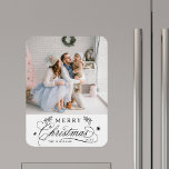 Magnet Flexible Calligraphie romantique Joyeux Noël Photo<br><div class="desc">Magnet de cuisine photo de vacances romantique et élégant. Pour une personnalisation plus avancée de cette conception,  veuillez cliquer sur le lien Personnaliser supplémentaire pour changer la police,  la taille,  la couleur,  etc.</div>