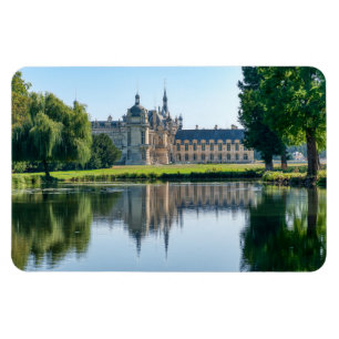 Magnet Flexible Chateau de Chantilly and reflection in a pond