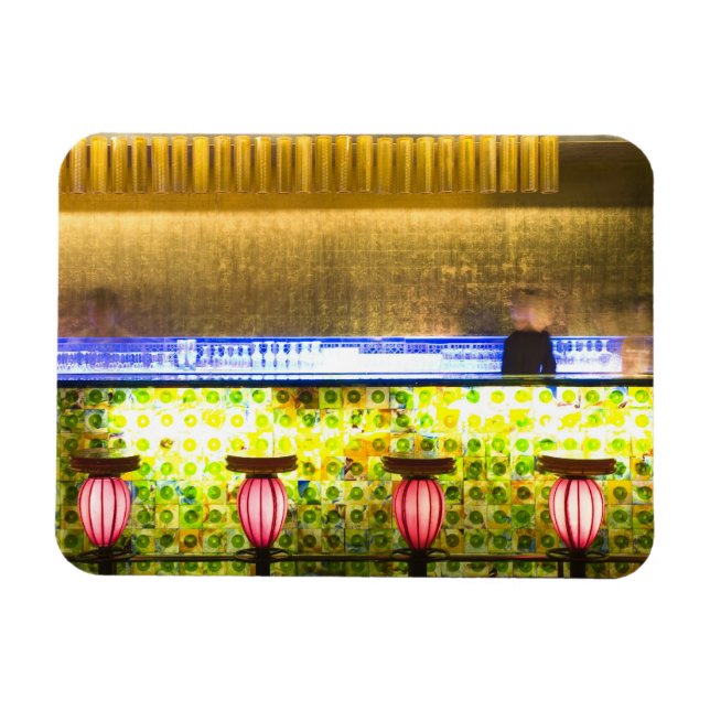 Magnet Flexible Chine, Shanghai. Bar dans le quartier de bars Xin  (Horizontal)