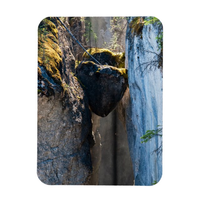 Magnet Flexible Chockstones en Maligne Canyon - Alberta, Canada (Vertical)