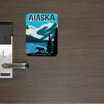 Magnet Flexible Décor de la porte de croisière de l'Alaska<br><div class="desc">De superbes oeuvres d'art de style poster présentent des montagnes avec des glaciers, de l'eau, des arbres et un orignal. Le parfait cabine de recherche de porte ou de décor de chambre pour votre prochain voyage de croisière en Alaska. Ajouter le nom du navire et la date du voyage. Créez...</div>