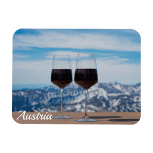 Magnet Flexible Deux verres de vin rouge contre les montagnes