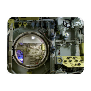 Magnet Flexible écoutille sur un ancien sous-marin rétro