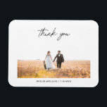 Magnet Flexible Écriture manuscrite moderne Chic Mariage Photo Mag<br><div class="desc">Un mariage de photo élégant merci aimant. Le moyen parfait d'envoyer votre amour et votre gratitude.</div>