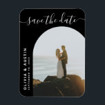Magnet Flexible Élégant Script Mariage Moderne Enregistrer La Date<br><div class="desc">Un mariage élégant et moderne sauvez l'aimant de date avec vos détails personnalisés et votre photo personnalisée. Caractéristiques typographie de script minimaliste et design moderne simple.</div>