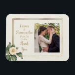 Magnet Flexible Flore blanche simple | Merci photo personnalisé<br><div class="desc">Belle, simple et classique. Cette illustration botanique vintage d'une seule fleur et feuillage blanc de Camellia a l'air époustouflant dressé contre un arrière - plan crème. Le texte est dans un style script, or coloré et placé dans un cadre élégant d'effet or. Tous ensemble pour former le design parfait pour...</div>