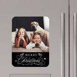 Magnet Flexible Gold & Black Romantic Joyeux Noël Photo<br><div class="desc">Magnet de cuisine photo de vacances romantique et élégant. Pour une personnalisation plus avancée de cette conception,  veuillez cliquer sur le lien Personnaliser supplémentaire pour changer la police,  la taille,  la couleur,  etc.</div>