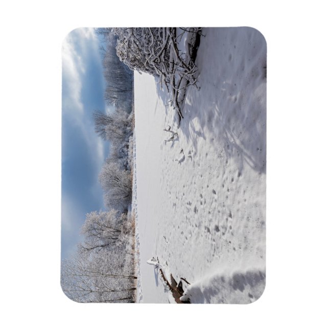 Magnet Flexible hiver pittoresque le long de l'étang et des forêts (Vertical)