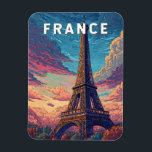 Magnet Flexible Illustration de voyage en France Art vintage<br><div class="desc">Conception de voyage vectorielle rétro de la France. De la tour Eiffel emblématique de Paris aux vignobles de Bordeaux et à la beauté côtière de la Riviera française,  la France offre un voyage plein de romance,  d'histoire et de charme.</div>