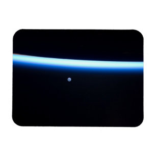 Magnet Flexible La fine ligne de l'atmosphère terrestre et une lun