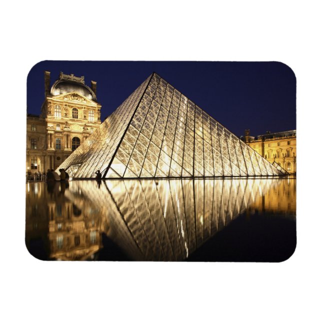 Magnet Flexible La vue nocturne de la Pyramide de verre du Musée d (Horizontal)