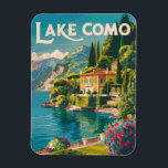 Magnet Flexible Lac de Côme - Art de Voyage peint Vintage<br><div class="desc">Le design d'art peint du lac de Côme. Le lac de Côme,  situé dans la région de Lombardie,  dans le nord de l'Italie,  est une station balnéaire haut de gamme connue pour ses paysages spectaculaires,  située au pied des Alpes.</div>