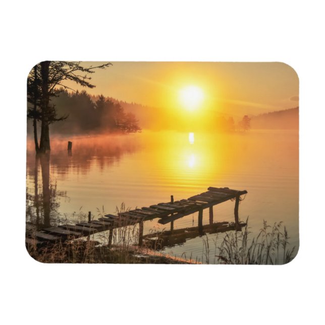 Magnet Flexible Lever de soleil idyllique | Misty Mountain Lake, B (Horizontal)
