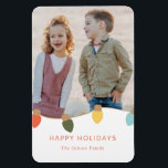 Magnet Flexible Lumières de bord rétro<br><div class="desc">Un design de vacances moderne,  lumineux et coloré,  avec une illustration rétro des lumières de Noël qui peut également être personnalisée avec votre photo et votre texte. Photo d'Emma Goldsmith sur Unsplash</div>