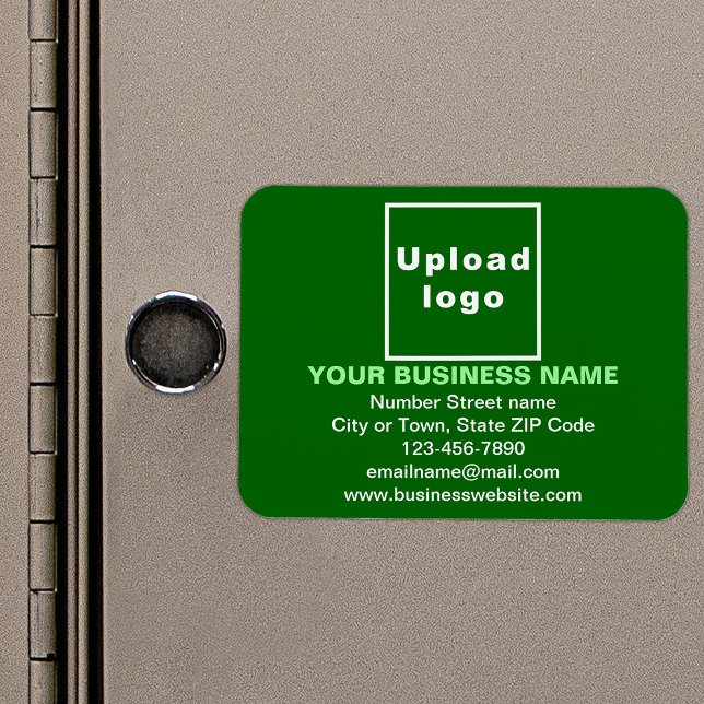 Magnet Flexible Marque d'entreprise sur le rectangle vert aimant f (Your business brand on green rectangle flexible magnet as marketing material.)