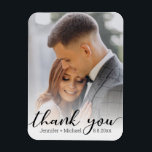 Magnet Flexible merci, écriture chic moderne, photo de mariage<br><div class="desc">merci,  écriture chic moderne,  photo de mariage personnalisée</div>